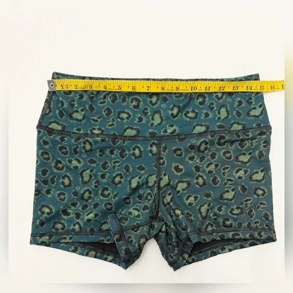 FLEO Green Leopard Shorts | Performance Gym Yoga Running - Picture 10 of 11